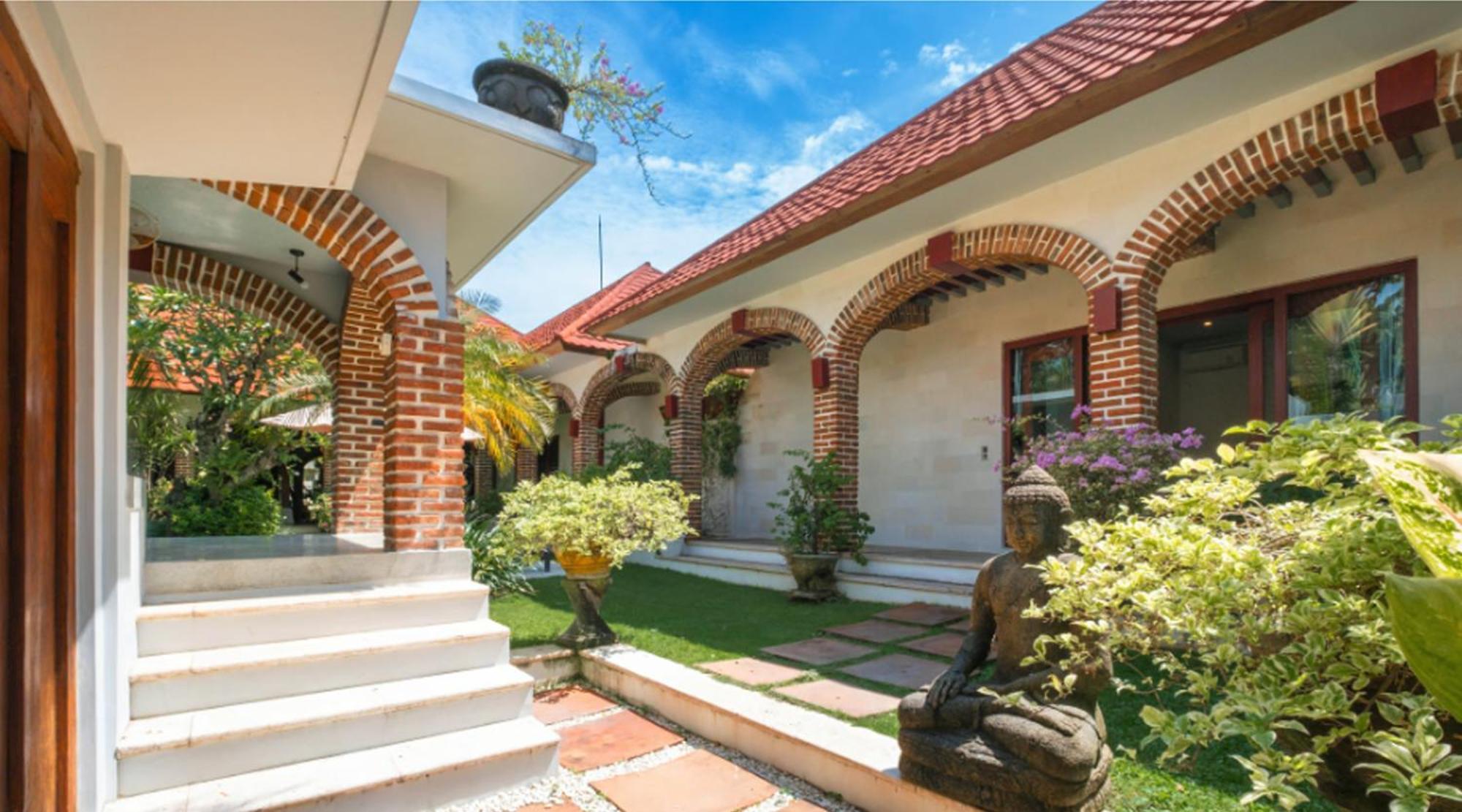 Bali Dyana Villas Seminyak  Exterior photo
